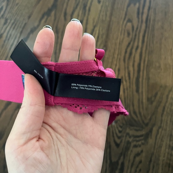 Pepper Signature All You Bra 34B Limited Edition Valentine’s Collection Color - Picture 9 of 11